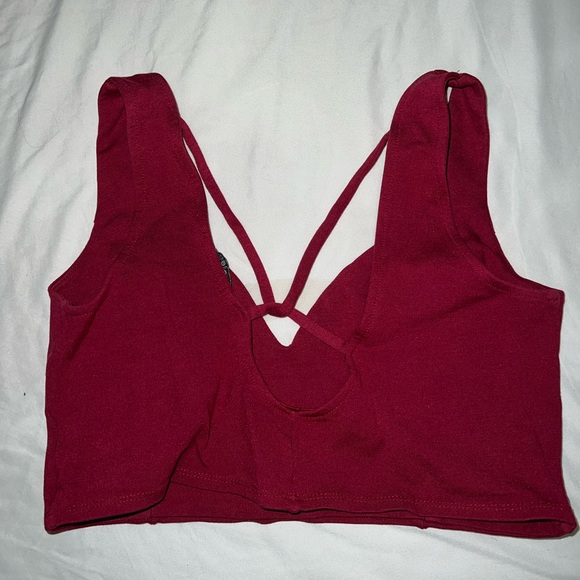 Red Croptop - Picture 2 of 2